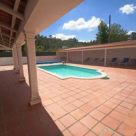 La Nara Ferreira do Zêzere